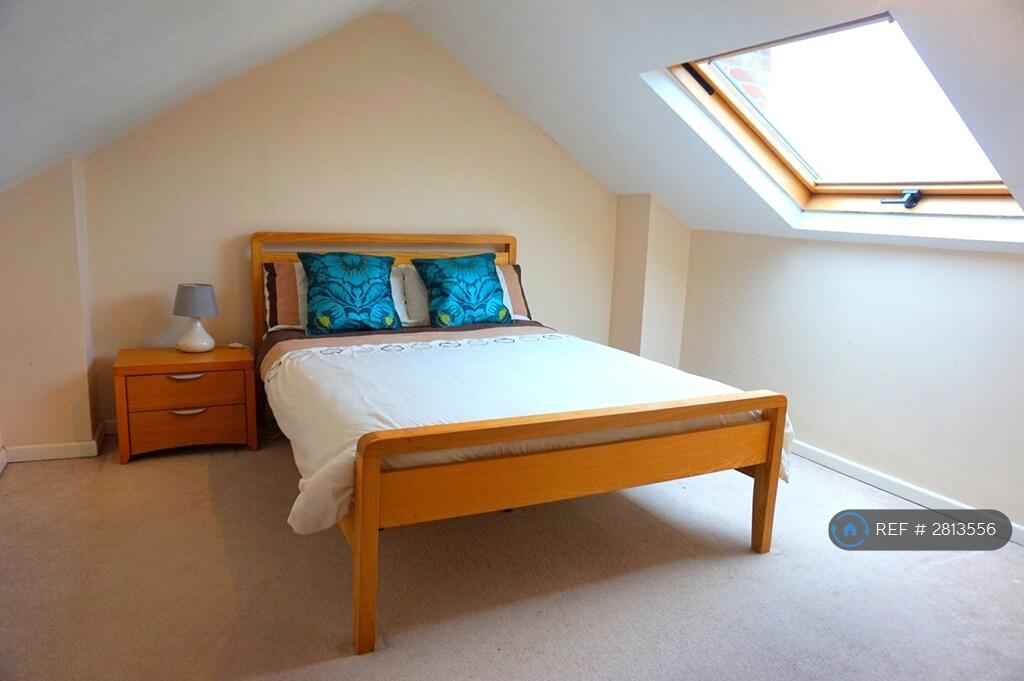 Main image of property: Pell Street, Reading, RG1