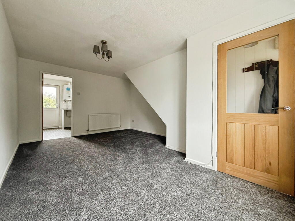 House in Gowerton - View 5