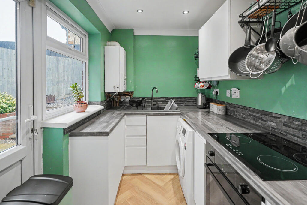 House in Collingtree - View 5