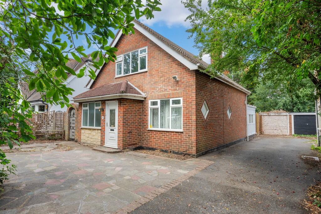 3-bed detached on Link Lane, South Wallington, £665,000
