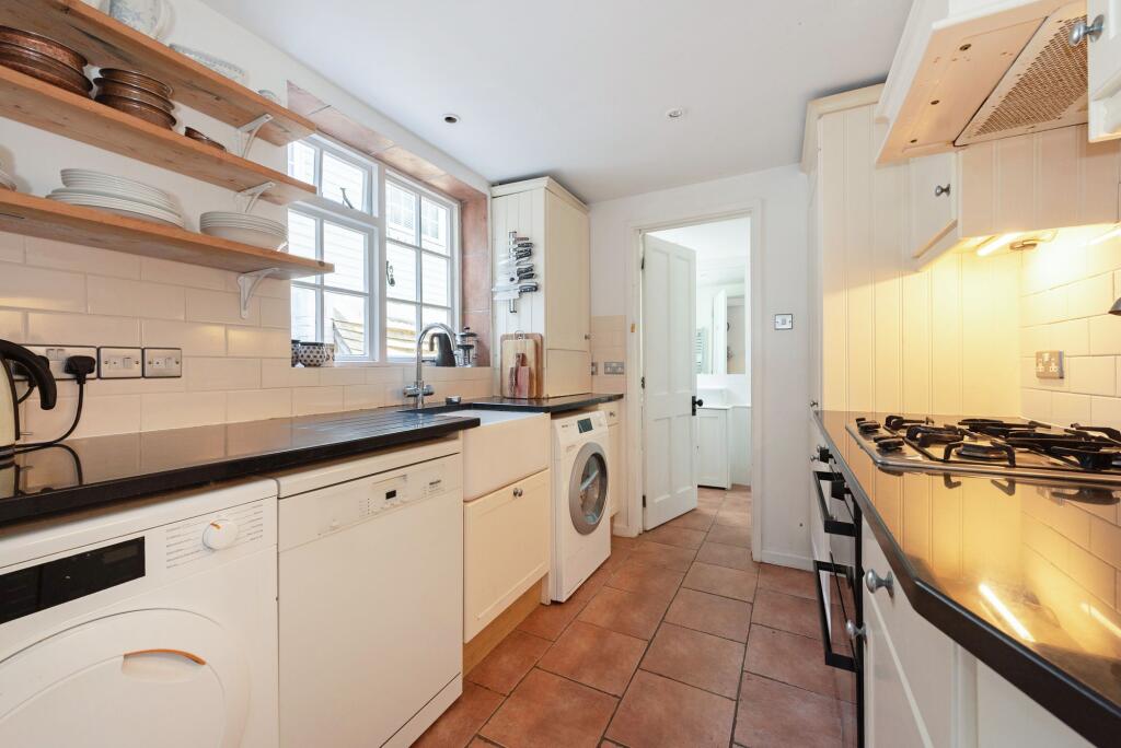 House in Chichester, Bosham - View 4