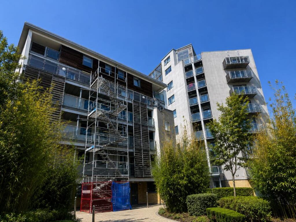 Main image of property: Flat 17 Stepney Court, 8 Fleet Street, Brighton, East Sussex, BN1 4GS