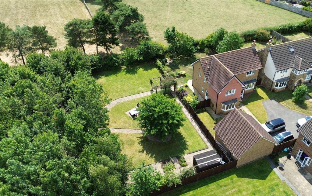 Braeworth Close, Yarm, TS15 photo 3
