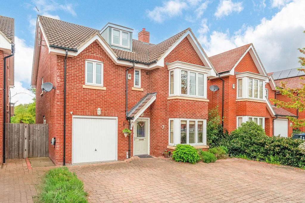 Main image of property: Norfolk Close, Iver, SL0
