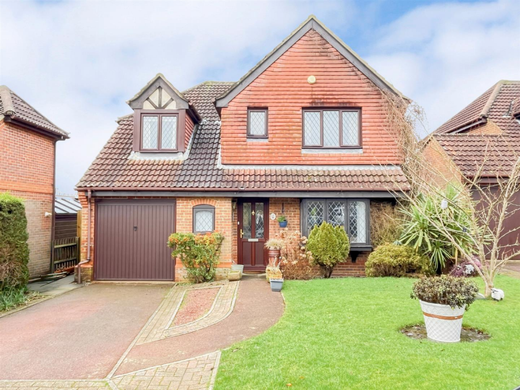 Main image of property: Bay Tree Close, Heathfield, TN21 8YG