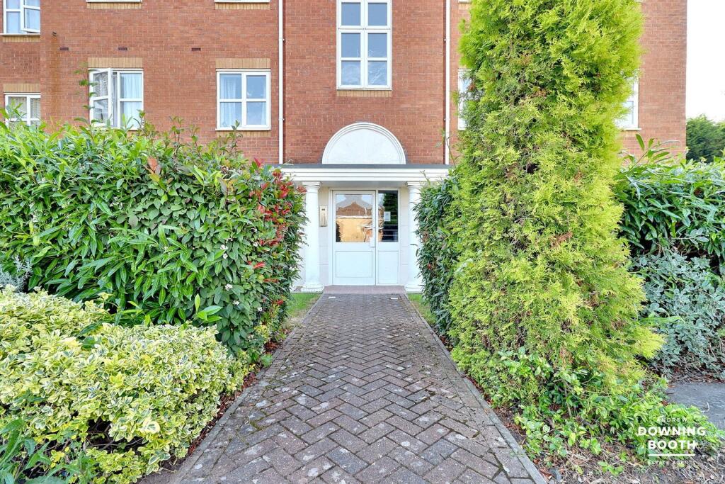 Apartment in Sutton Coldfield - View 2