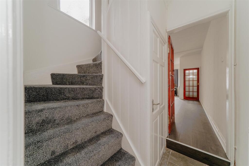 House in Birmingham, West Midlands - View 5