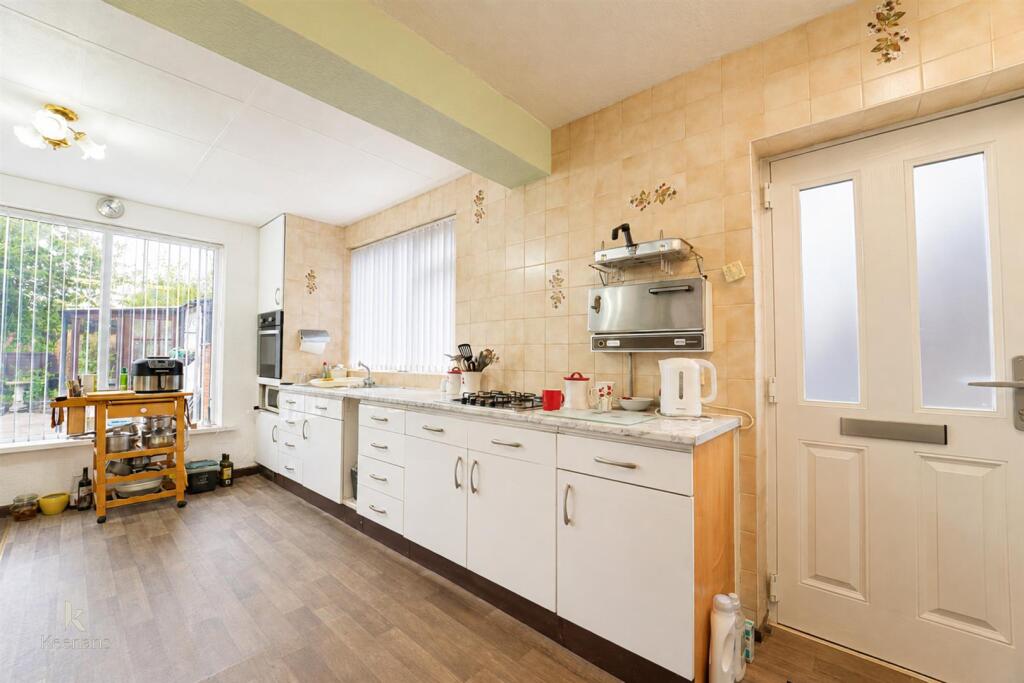 House in Manchester - More