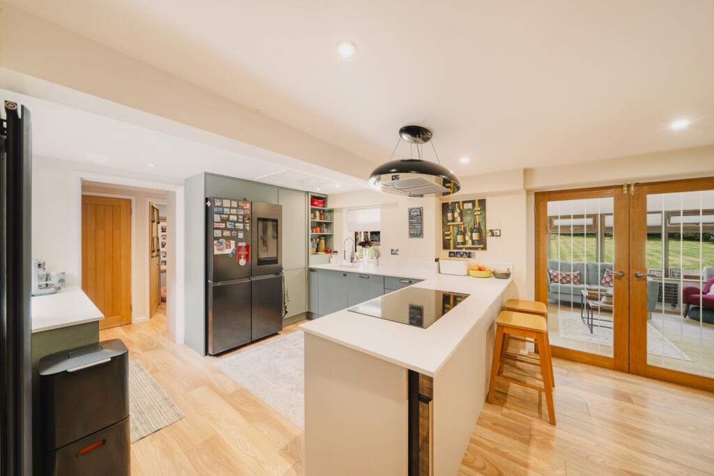 House in Tickenham, Stone Edge Batch - View 4