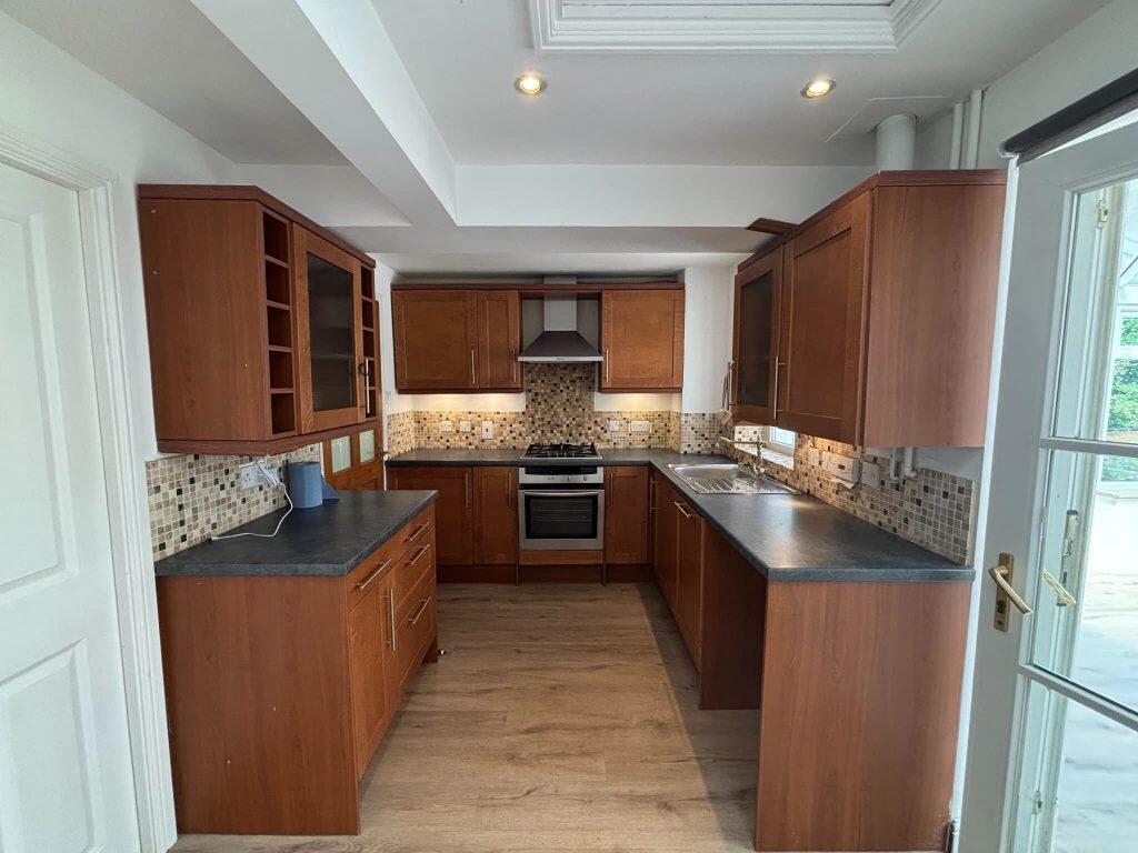 House in Reading - View 5
