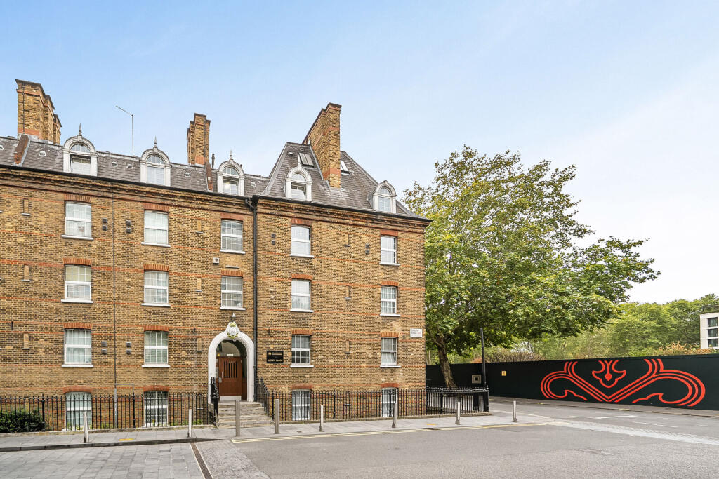 Apartment in London, City of Westminster - More