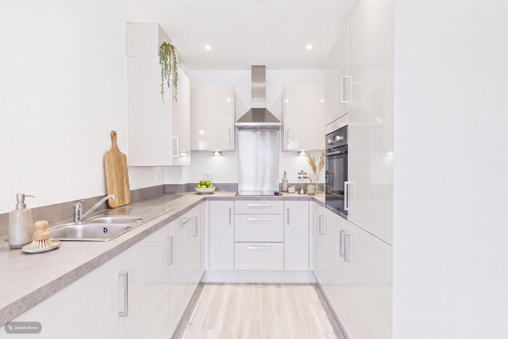 Main image of property: Greenhill road,
Herne Bay,
CT6 7RS