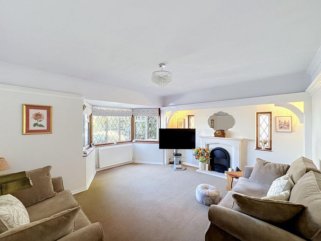 House in Bromley - View 2