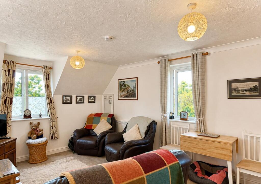 Apartment in Frome - View 2