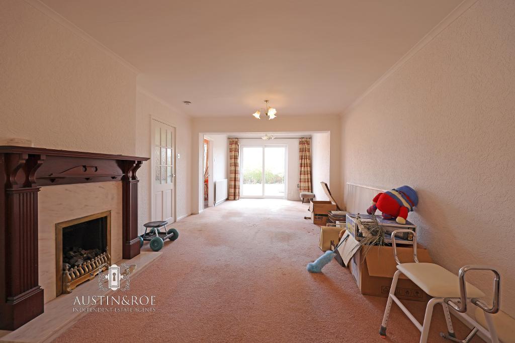 Heath Gardens, Walton, Stone, Staffordshire, ST15 0AW photo 4