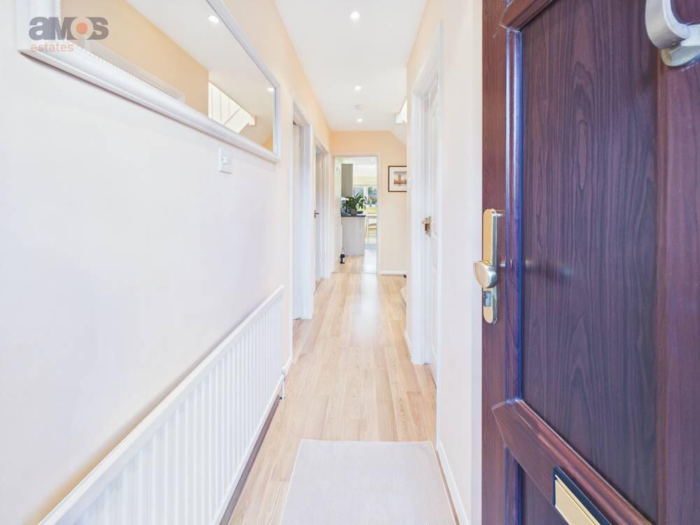 Briar Close, Hockley, Essex, photo 3
