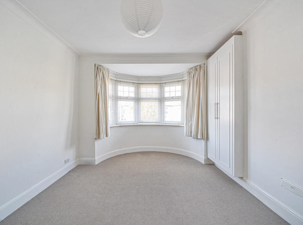 House in London - View 4
