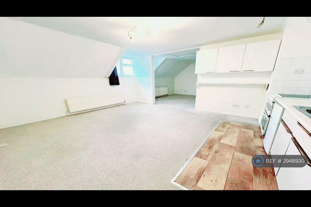 Main image of property: The Courtyard, Bournemouth, BH1