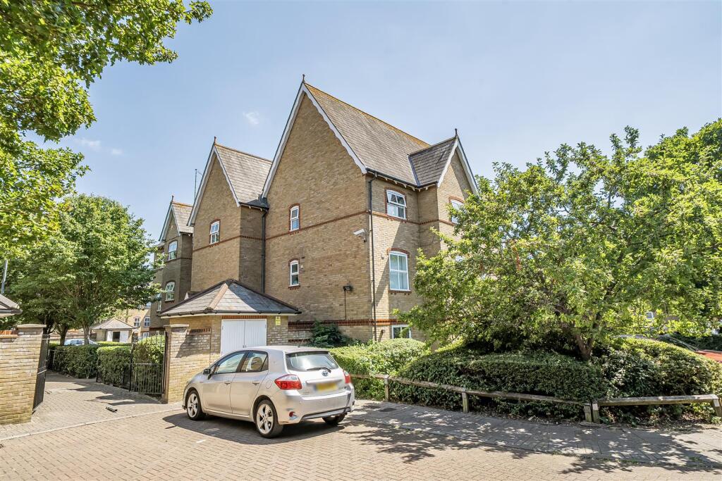 Main image of property: Chamberlayne Avenue, Wembley