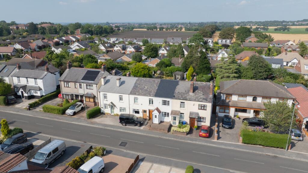 Main image of property: 195 Long Lane, Aughton, Ormskirk, Lancashire, L39 5BU
