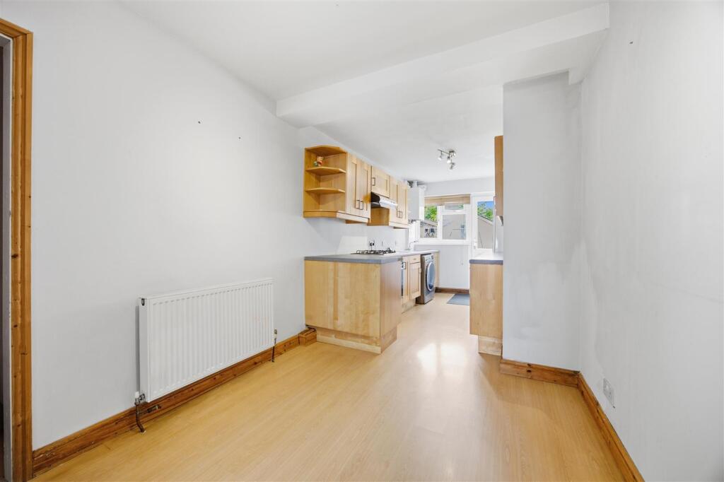 House in London - View 4