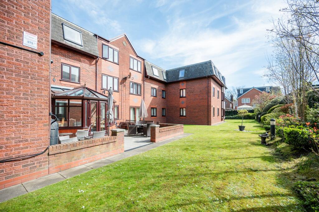 Black Moss Lane, Hillside Court Black Moss Lane, L39 photo 4
