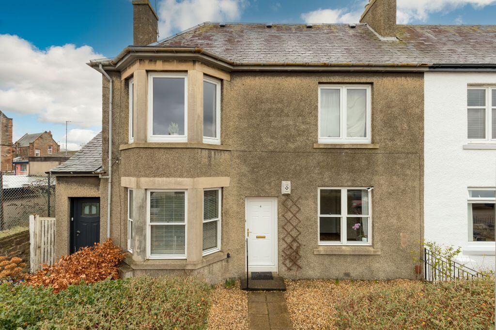 Main image of property: 4 Roseburn Avenue, Edinburgh, EH125PA