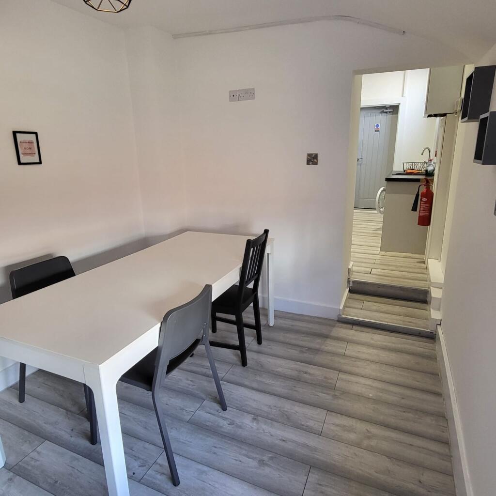 House in Doncaster, South Yorkshire - More
