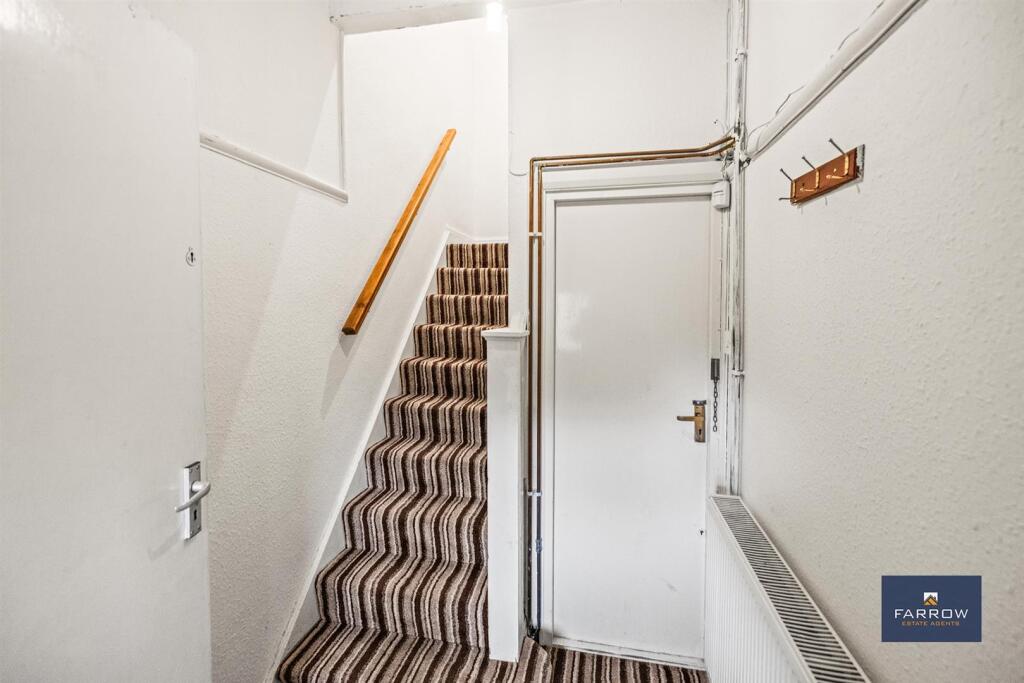 Apartment in Grimsby, Scartho - View 2