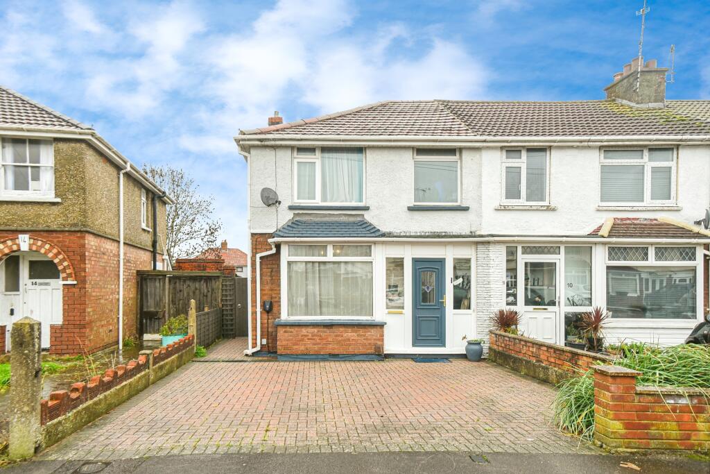 Main image of property: Langford Grove - Old Walcot, Swindon, SN3