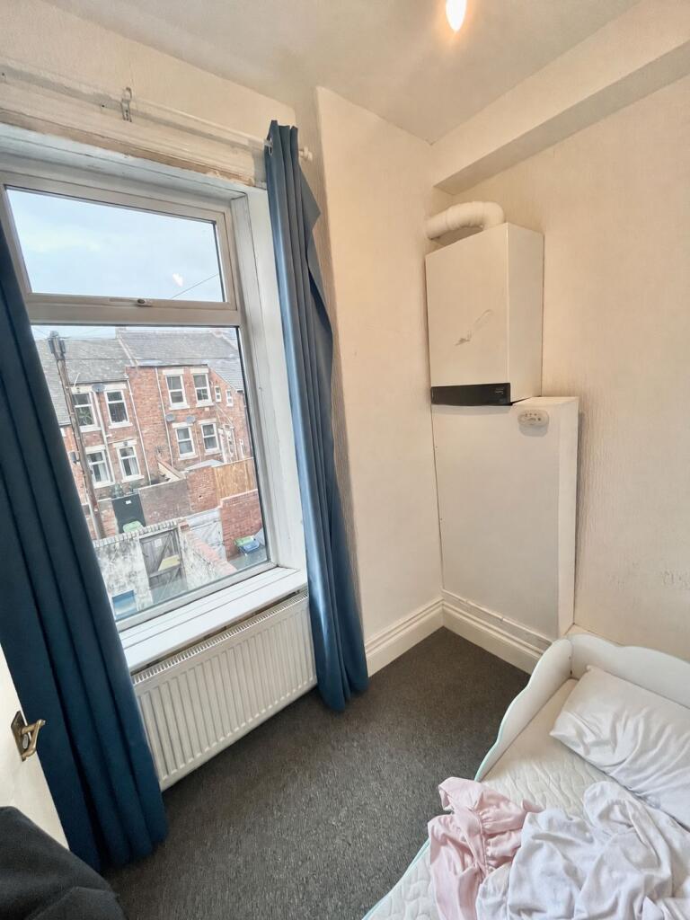 Apartment in Newcastle upon Tyne - View 2