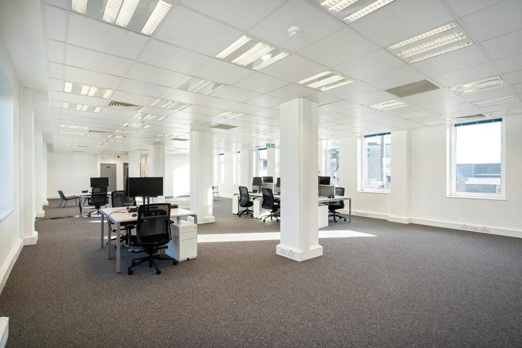 291-299BoroughHighSt-17-4thflr.jpg