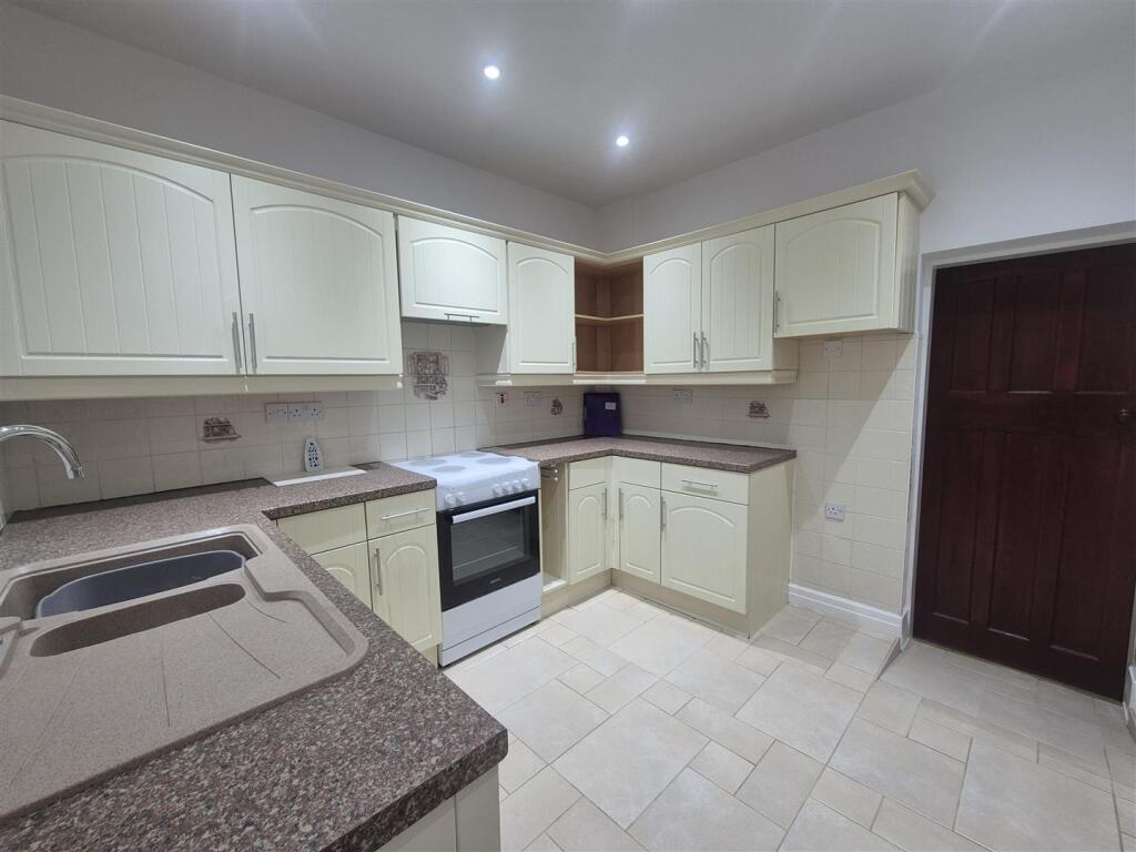 Additional image 9 of Wall Well, Halesowen