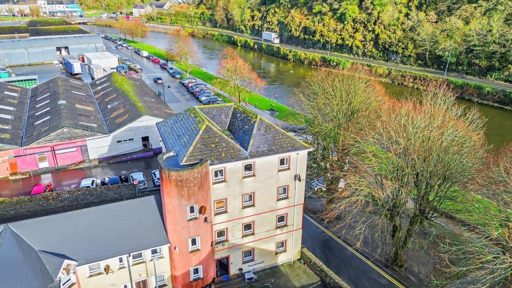 Main image of property: 6 Riverview Court, Enniscorthy, Co Wexford, Y21 K732