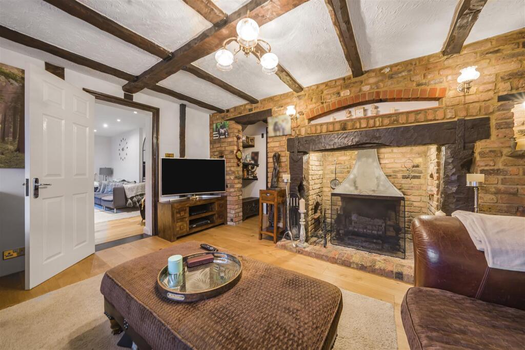 House in St Albans, St Stephen - View 3