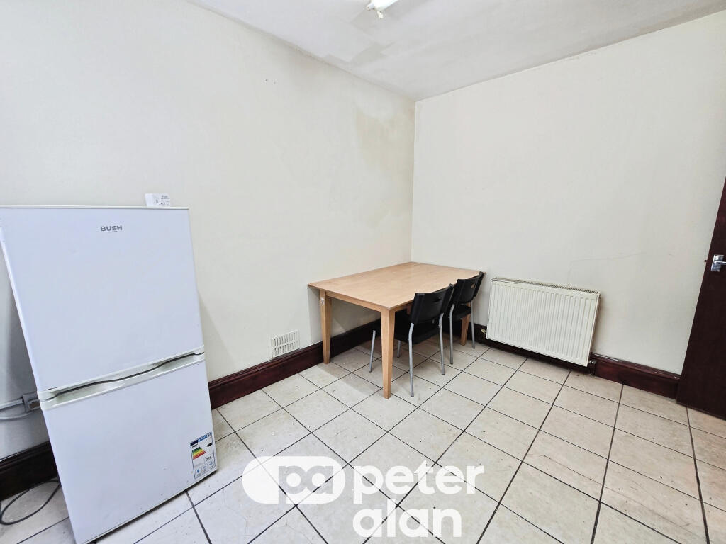 Apartment in Swansea, Castle - More
