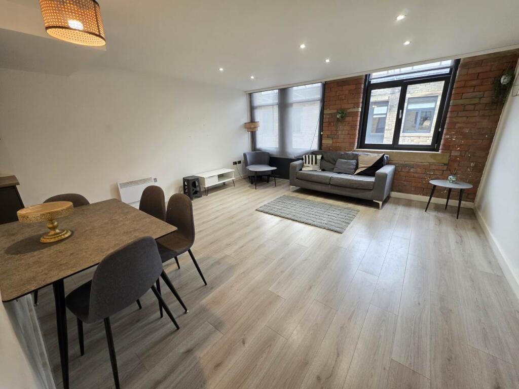 Apartment in Bradford - View 2