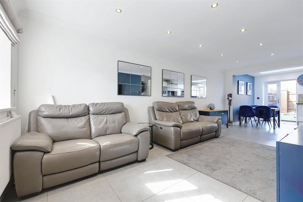 House in Stevenage - More