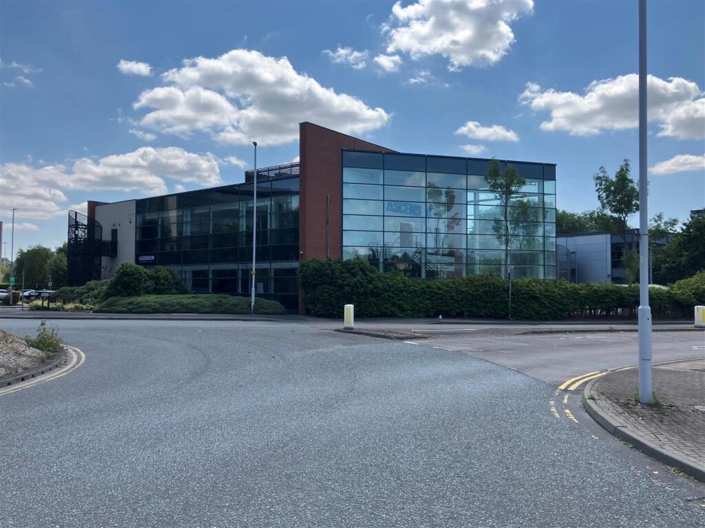 Main image of property: 1 City West, Gelderd Road, Leeds, LS12 6LX