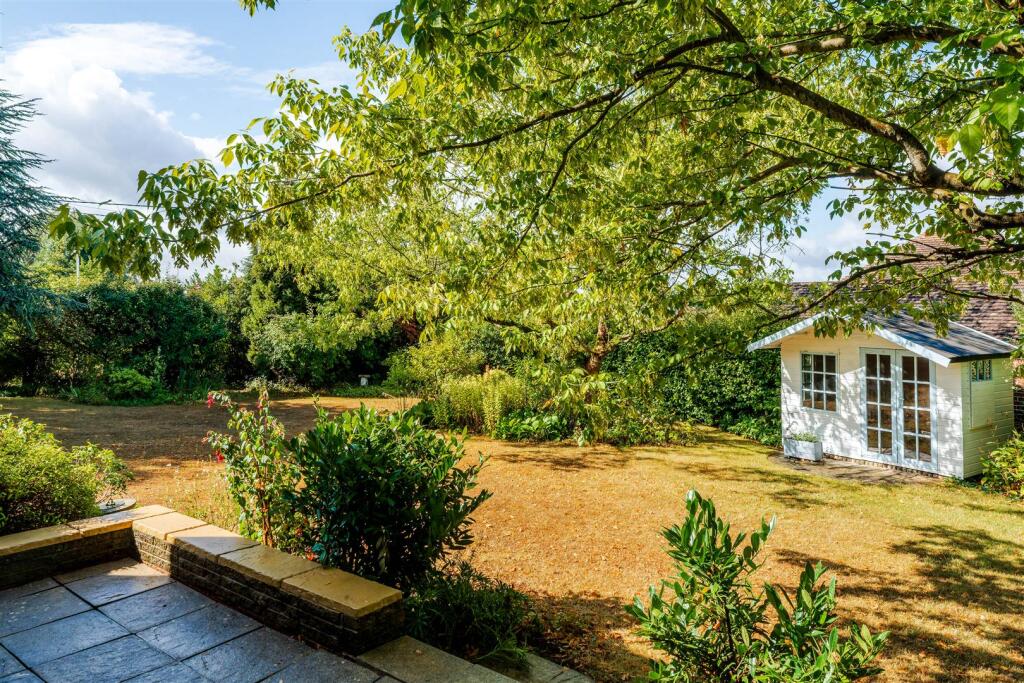 House in Congresbury, North Somerset - View 2