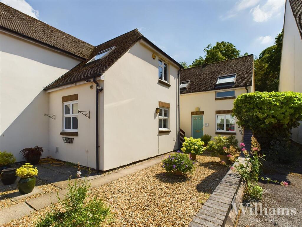 Main image of property: Baker Street, Waddesdon, HP18