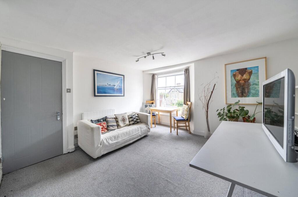 Apartment in Wincanton - More