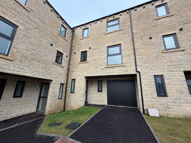 Main image of property: 23 Kinder Close, Thornton, Bradford