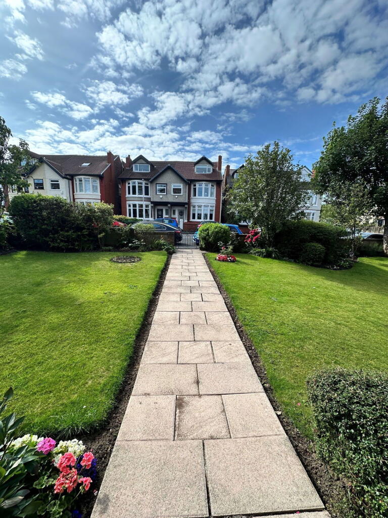 Redstone Park, Montpellier Crescent, New Brighton photo 3