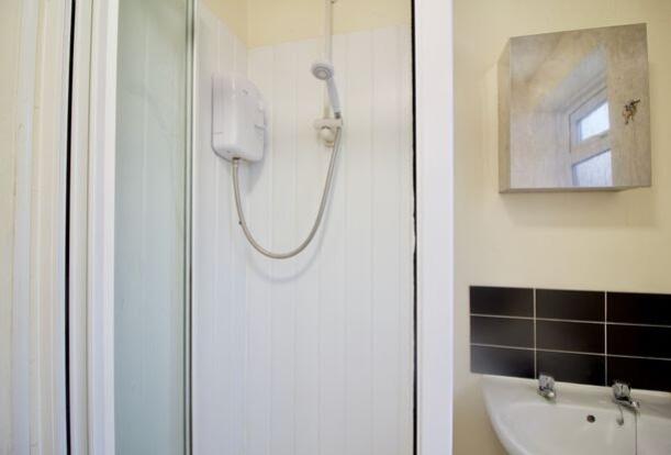 Apartment in Charnwood, Hallam Fields, Birstall - More