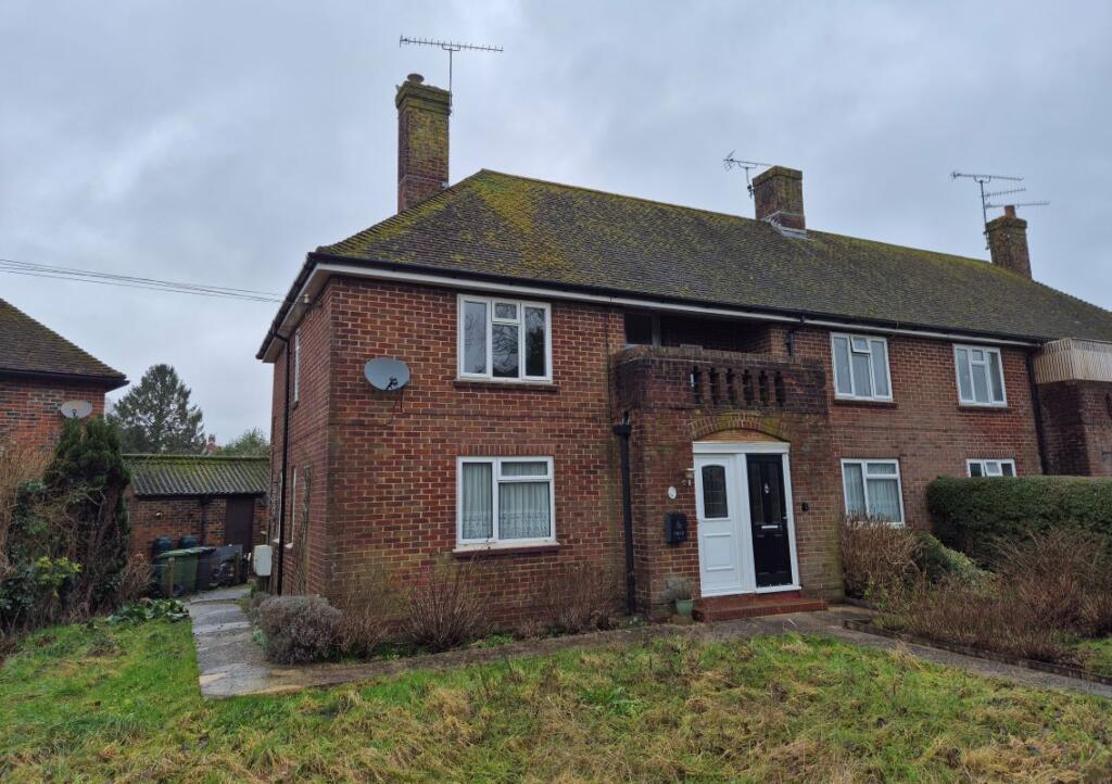 Main image of property: 5 Whitedown, Alton, Hampshire, GU34 1LX