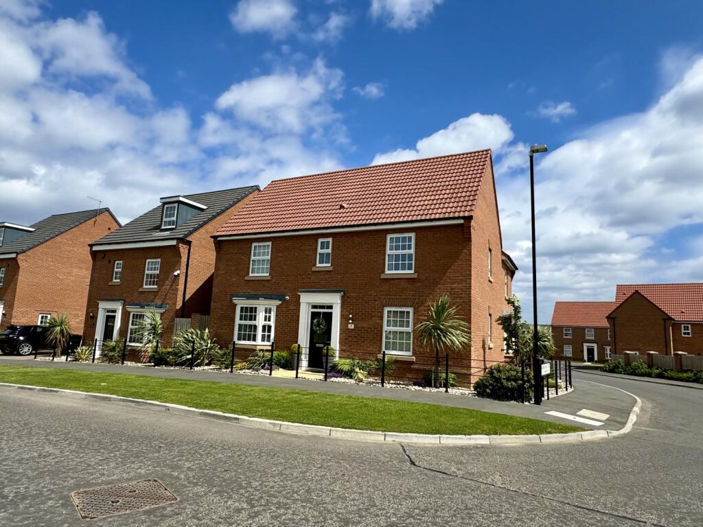 4-bed detached on Cherry Brooks Way, Ryhope, Sunderland, Tyne and Wear, SR2, £470,000
