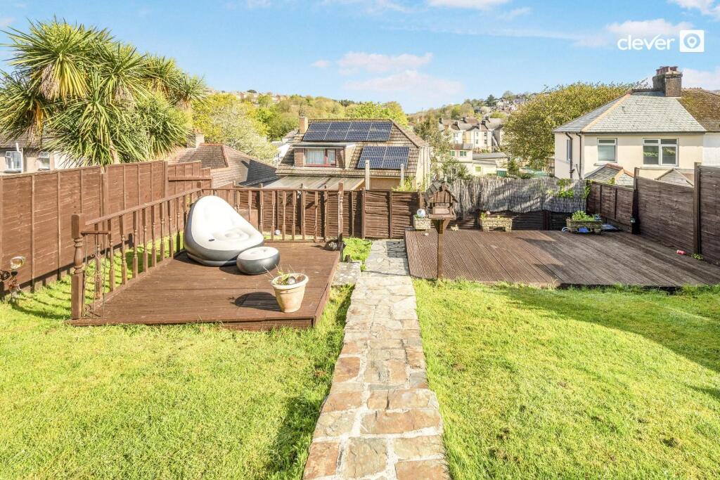 Sefton Avenue, Lipson, Plymouth - More
