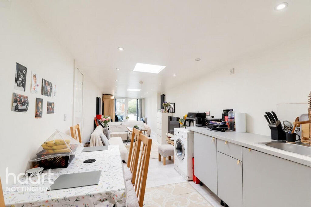 Nuthall Road, Whitemoor photo 4