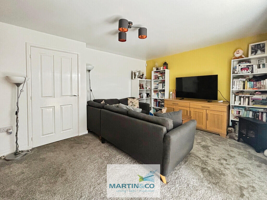 House in Bolsover, Hodthorpe and Belph - View 4